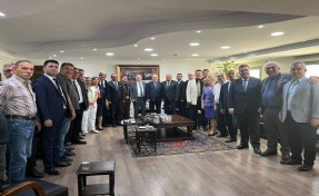 Ümit Özdağ İzmir'de: İkinci durak Özfatura ailesi