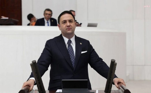 Umut Akdoğan’dan akaryakıt pompasında dikkat çeken mazot hesabı: 40 litre mazotumuzu kim çaldı?