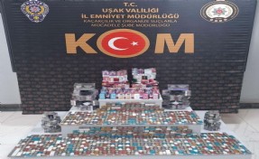 Uşak’ta kaçakçılık operasyonu: 27 bini aşkın ürün ele geçirildi
