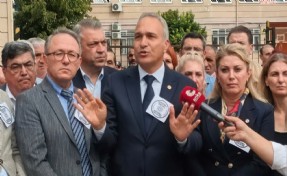 YENİ Parti'den Manisa'da saldırının yapıldığı okula ziyaret: 'Mesele protokol imzalanarak çözülemez'