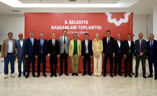 YENİ Parti il belediye başkanları ilk toplantısını yaptı