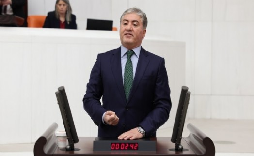 YENİ Partili Emir'den iktidara sert sözler!