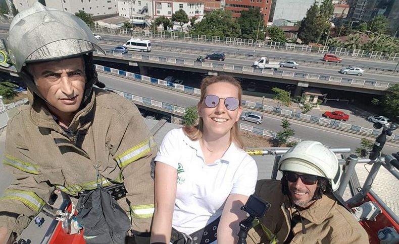 'Benimle çıkar mısın' dedi, bunu yaptı