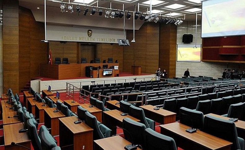 'Kaçmasınlar' diye sohbete ara verilmemiş