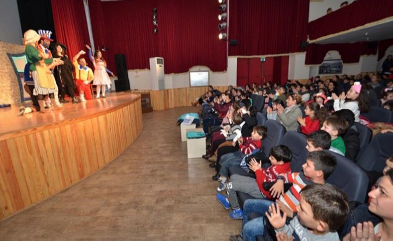 'Masal Dünyası' Foça'da