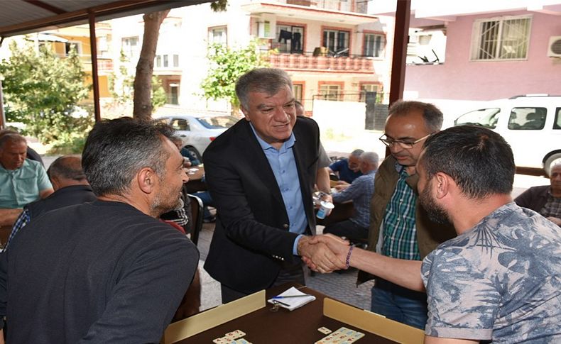 Narlıdere’nin kahvelerinde ‘kitaplık’ dönemi