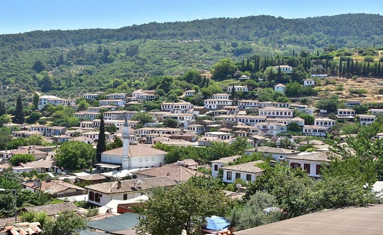 'Şirince'de mermer ocağına geçit yok'