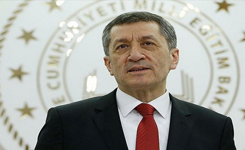 'Yazın okullar 2 ay açık' iddiasına yanıt!
