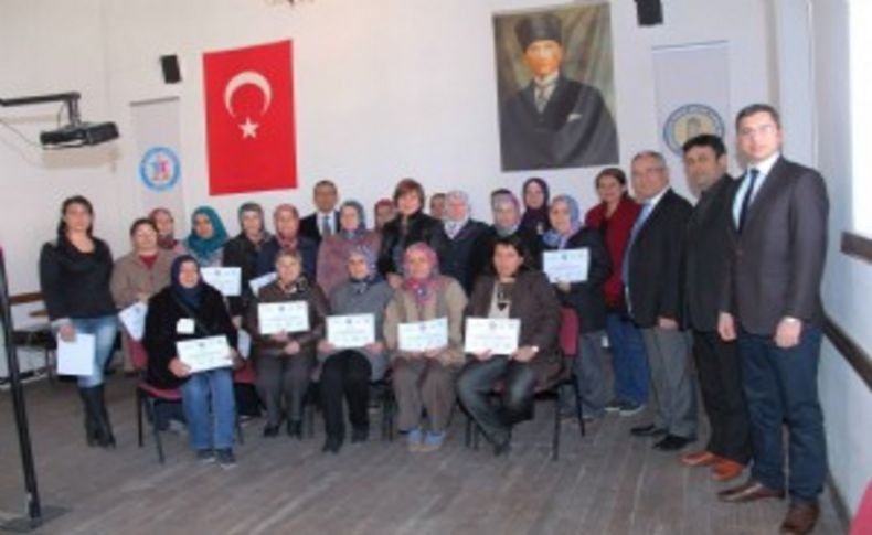 Usta anne, babalara sertifikaları verildi