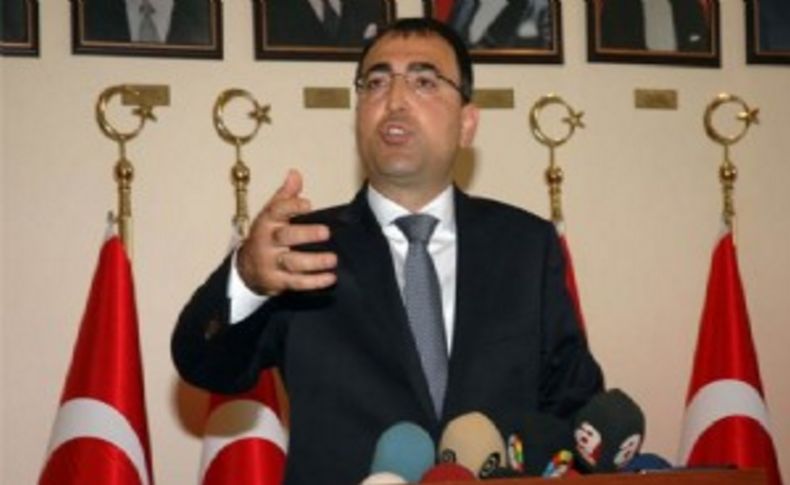 Alsancak Stadı için Vali'den yıkım sinyali