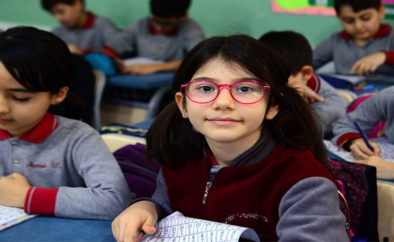 10 yaşındaki Elanur Türkiye’nin gururu oldu