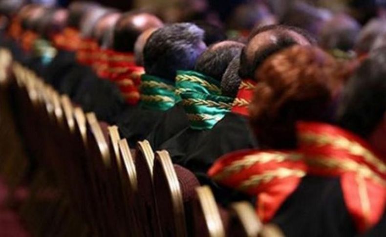1004 hakim ile 68 vali ve kaymakama soruşturma