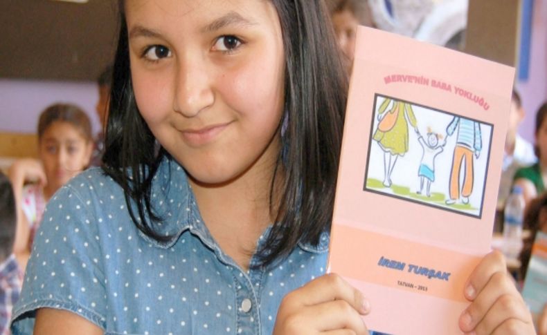 10 yaşında kitap yazdı