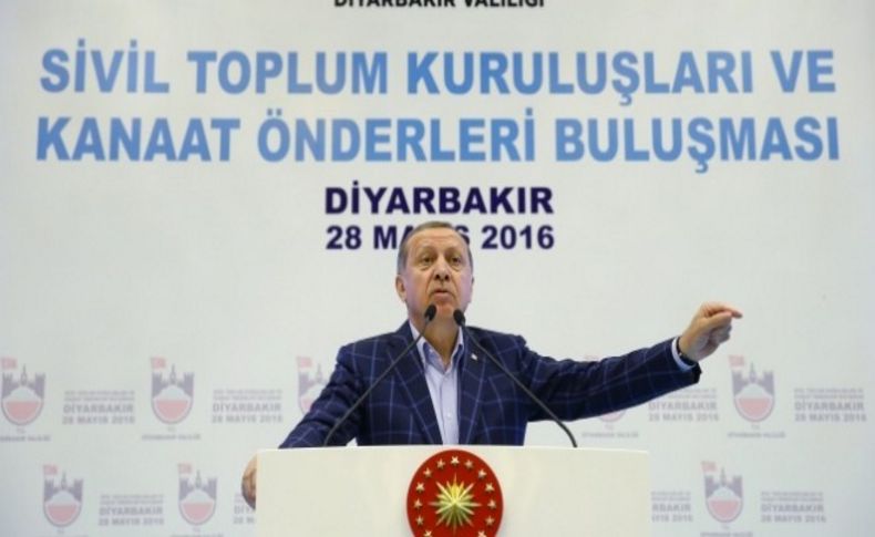 Erdoğan: 'El ele, omuz omuza vereceğiz'