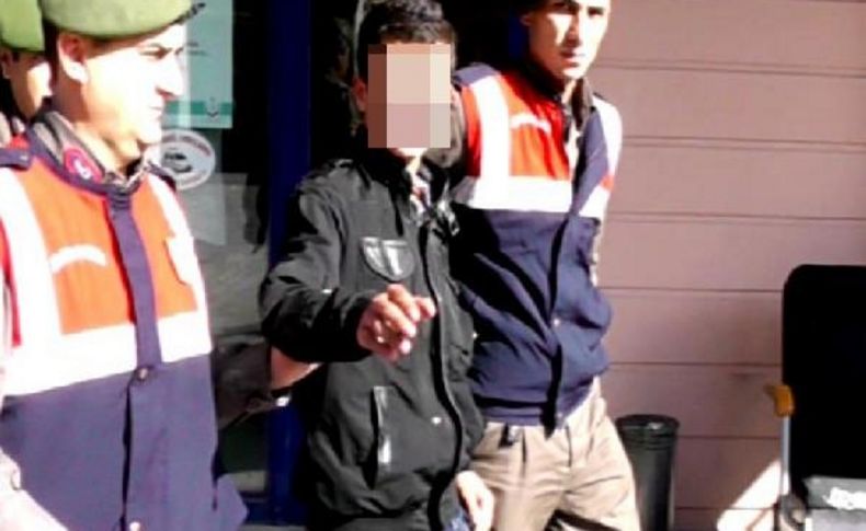 16 Yaşindaki Çocuğun Otobüsteki Uyku Yastiğindan Esrar Çikti