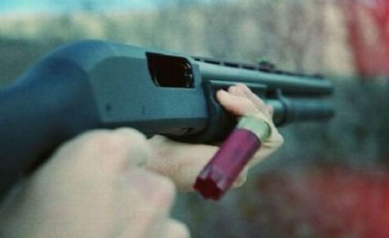 İşsizlik bunalımına giren genç dehşet saçtı