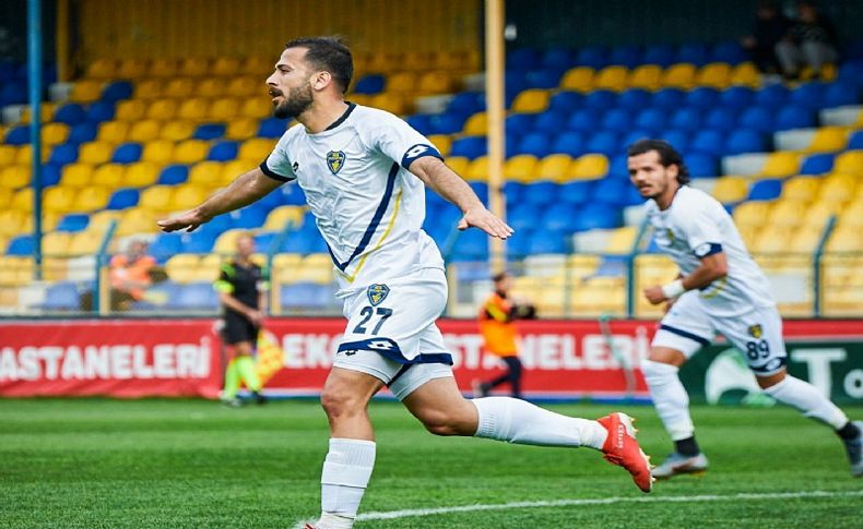 1928 Bucaspor ikinci yarıda golleri sıraladı