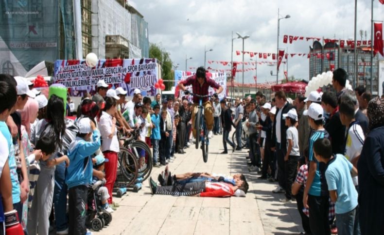 19 Mayıs Atatürk'ü Anma Gençlik ve Spor Bayramı, coşkuyla kutlandı