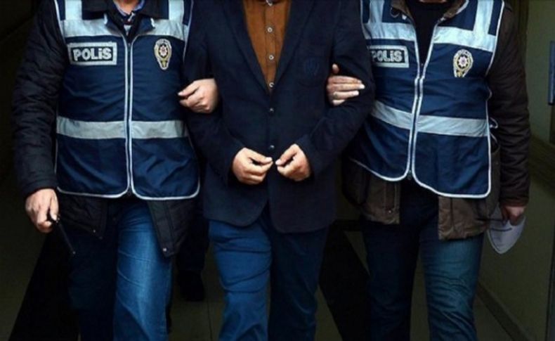 20 adliye çalışanı FETÖ’den tutuklandı!