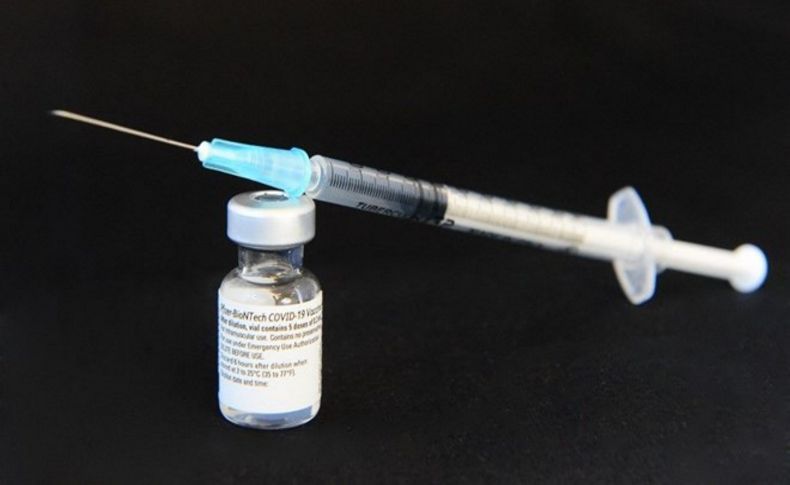 BioNTech aşısının koruma oranı mutasyona karşı azaldı