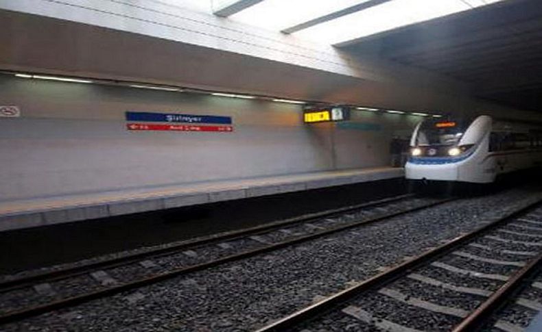 İZBAN durağında intihar girişimi! Trenin önüne atladı