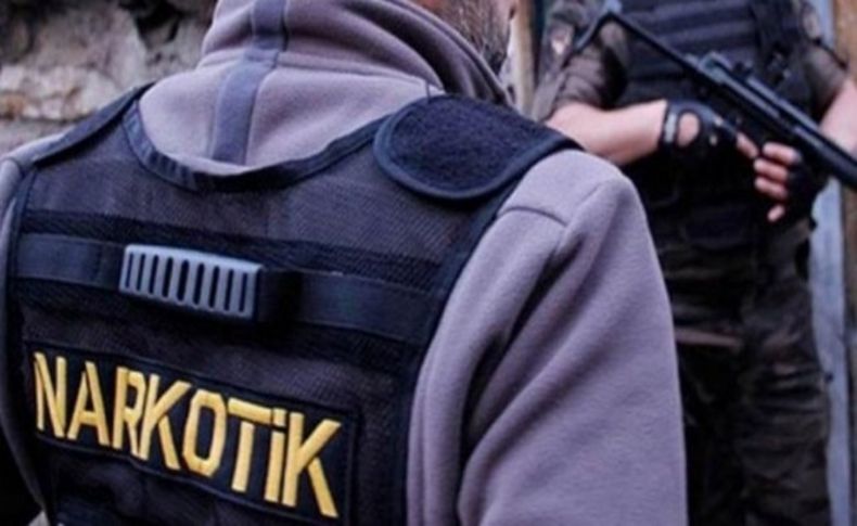 İzmir'deki uyuşturucu operasyonlarında 23 kişi tutuklandı