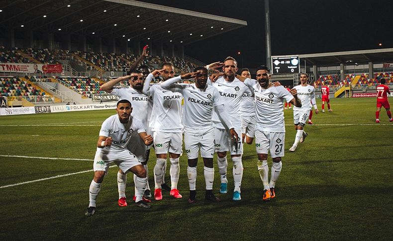 Altay evinde farklı kazandı