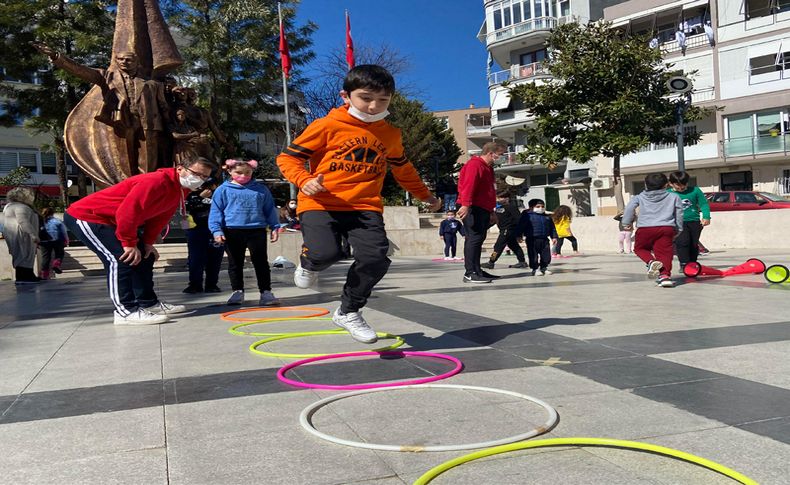 Balçova’nın parkları şenlendi