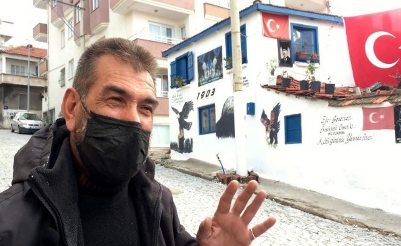 Beşiktaş aşkını evinin duvarlarında sergiliyor
