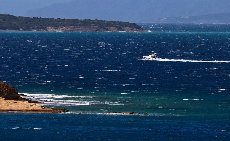 Çeşme'de Yunanistan unsurlarınca denize atıldığı belirtilen sığınmacı aranıyor