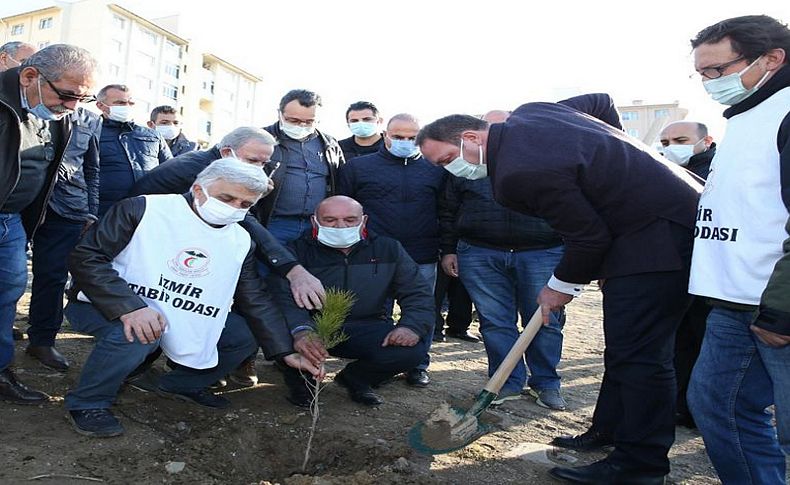 Hayatını kaybeden sağlıkçıların adı hatıra ormanında yaşatılacak