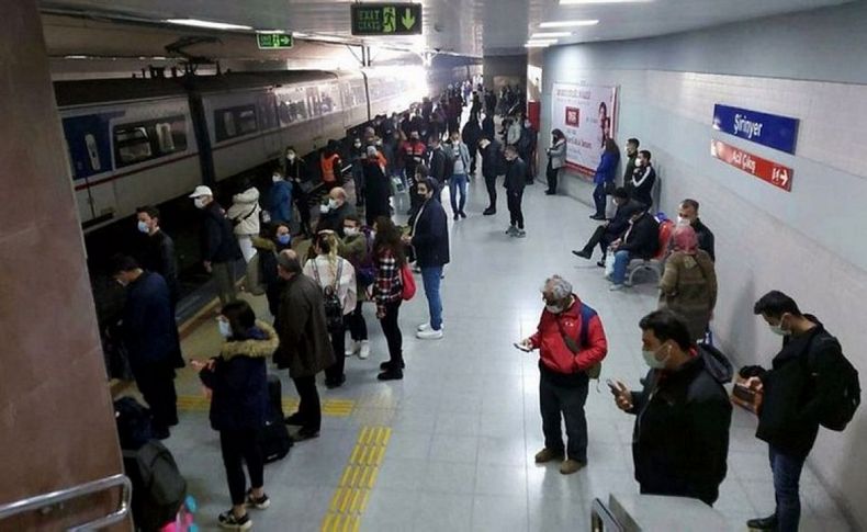 İzmir'de intihar: 20 yaşındaki genç, trenin geçişi sırasında raylara atladı