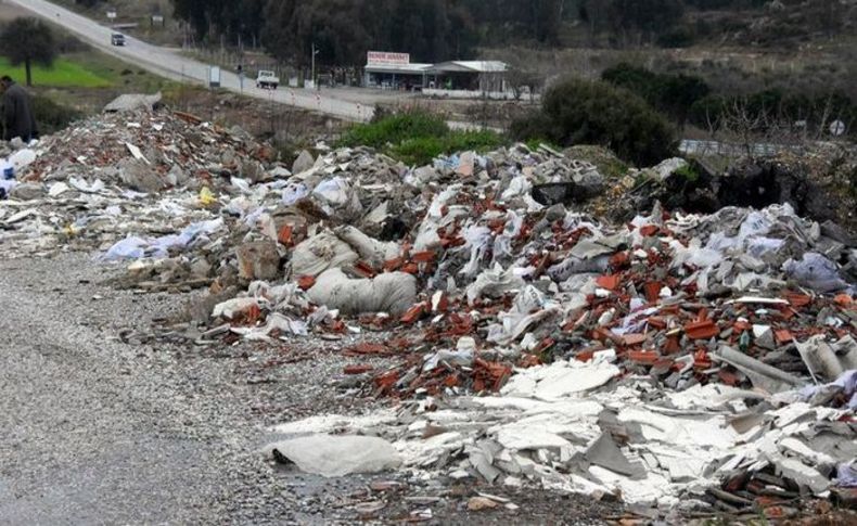 İzmir'in Tahtalı Barajı'nda kaçak moloz ve hafriyat tehlikesi!