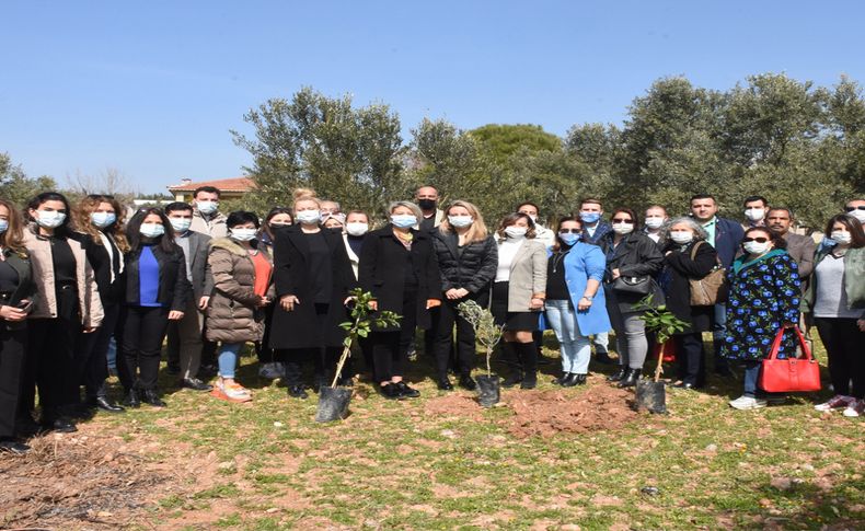 Ösen’den kadınlara siyaset çağrısı