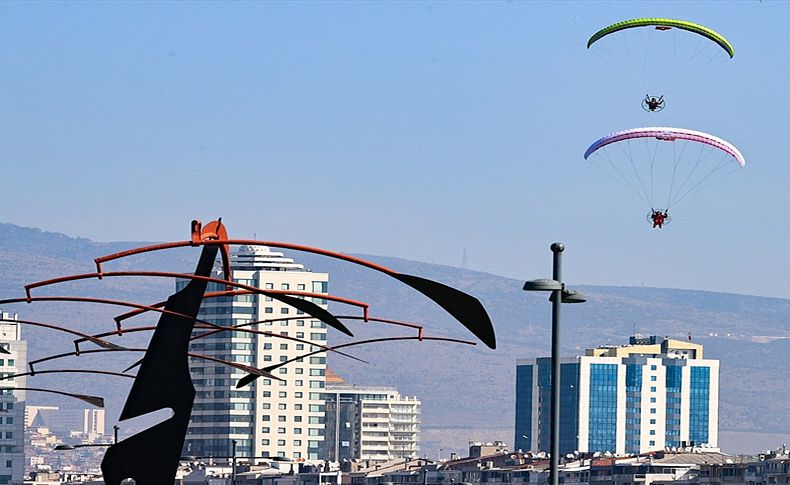 Paramotorlar sağlıkçılar için havalandı