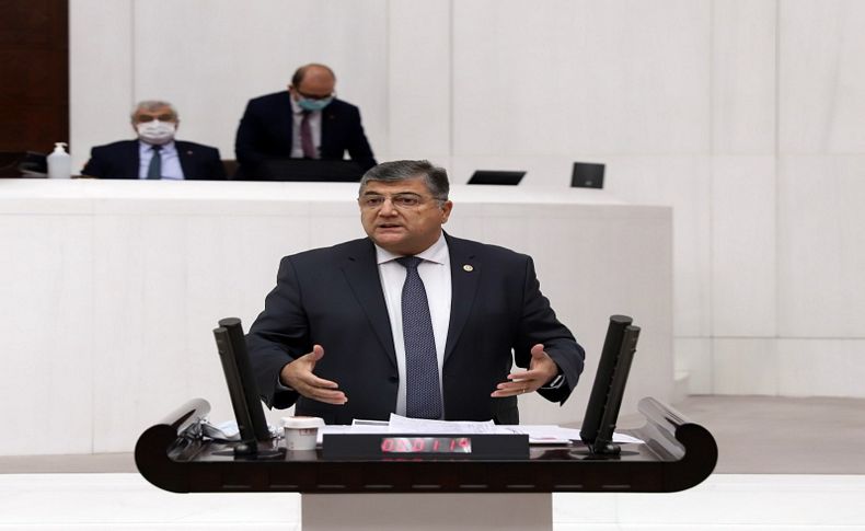 CHP'li Sındır: Çiftçi sahipsiz bırakıldı