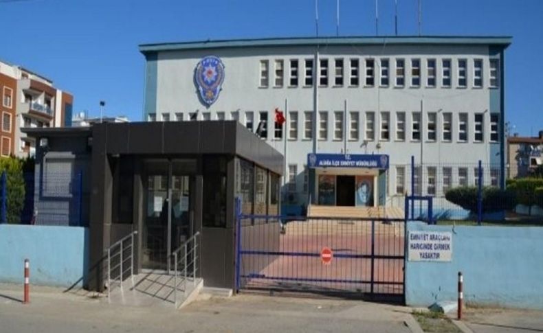 İzmir'de 3 ayrı ticari taksi içerisinde 11 kaçak göçmen yakalandı