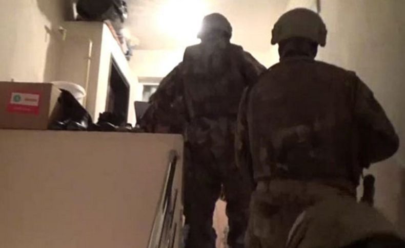 İzmir'de DEAŞ operasyonu: 3 gözaltı