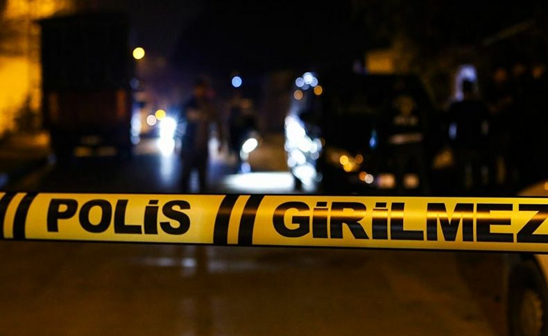 İzmir'de kadın cinayeti! Elleriyle boğup, 3 saat başında bekledi