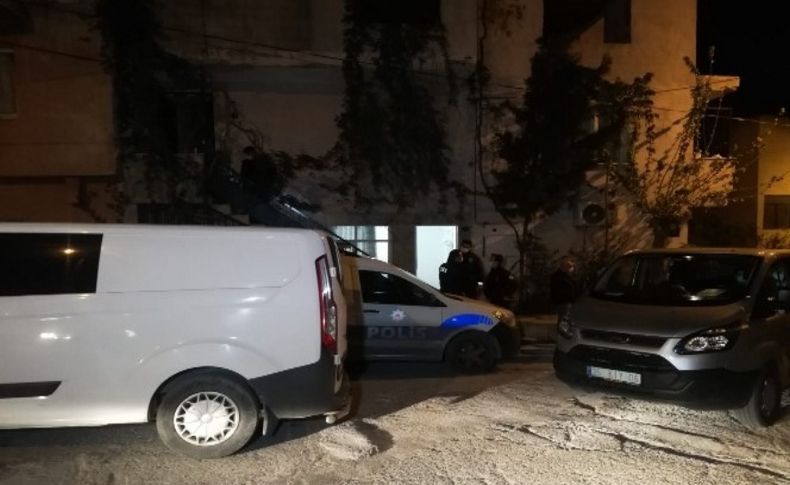 İzmir'de şüpheli ölüm! Yaşlı adam evinde ölü bulundu