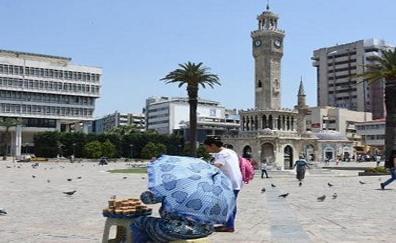 İzmir’e yaz sıcakları geliyor