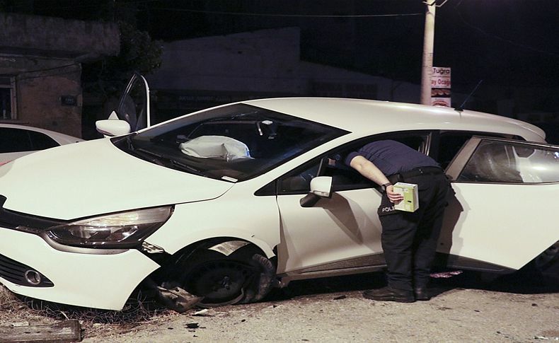 Aracını polisin üzerine sürdü. Alkollü sürücü İzmir'i birbirine kattı