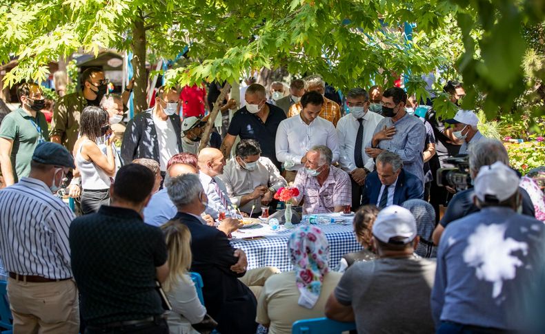 Başkan Soyer: Üreticimize sahip çıkmaya devam edeceğiz