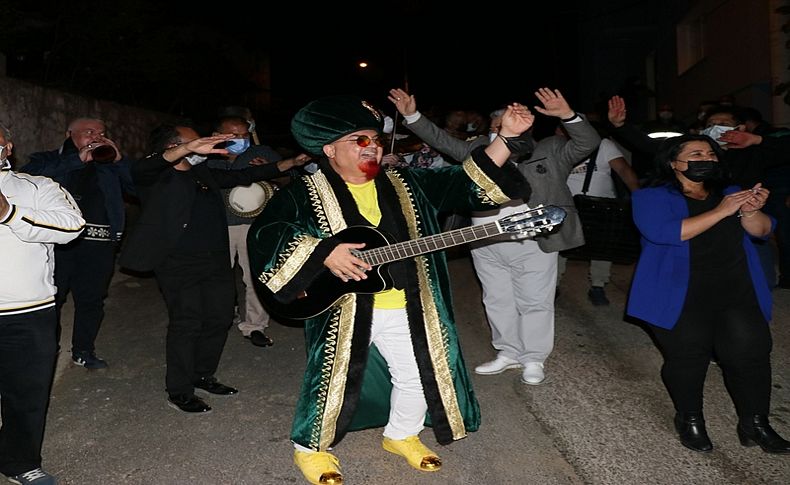 İzmir'de sahur orkestrayla şenlendi