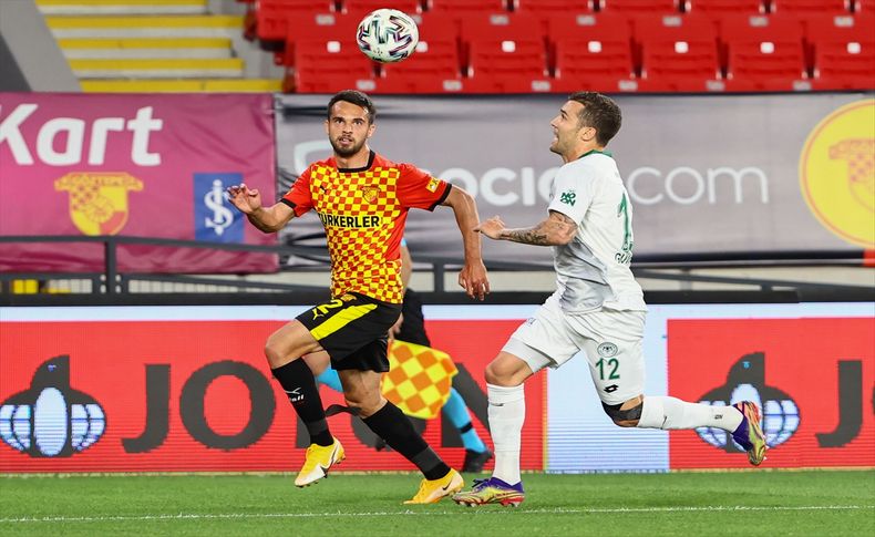 İzmir'de kazanan Konyaspor