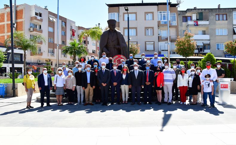 Narlıdere, 19 Mayıs’ı kutladı!