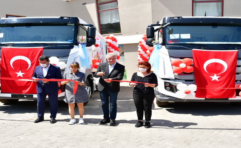 Narlıdere Belediyesi'ne 2 yeni çöp kamyonu daha!