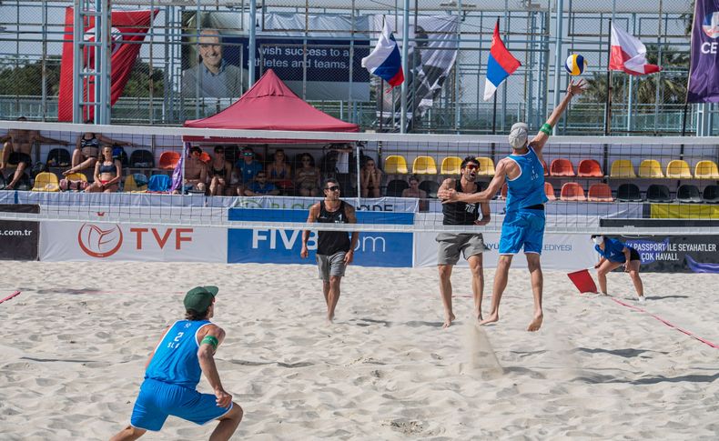 Plaj voleybolunda finaldeyiz