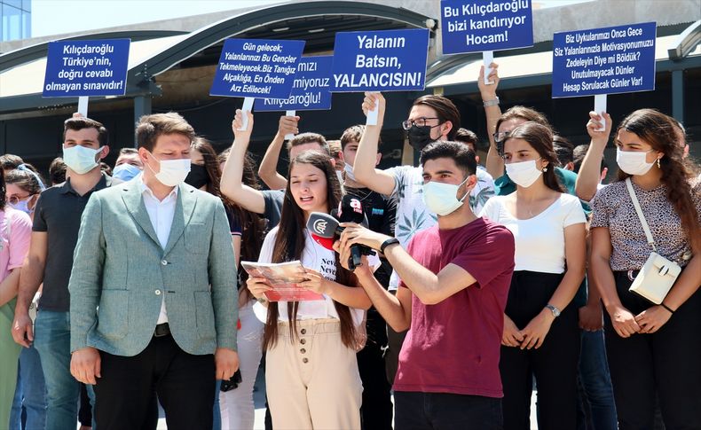 AK Partili gençlerden Kılıçdaroğlu'na 1 liralık tazminat davası