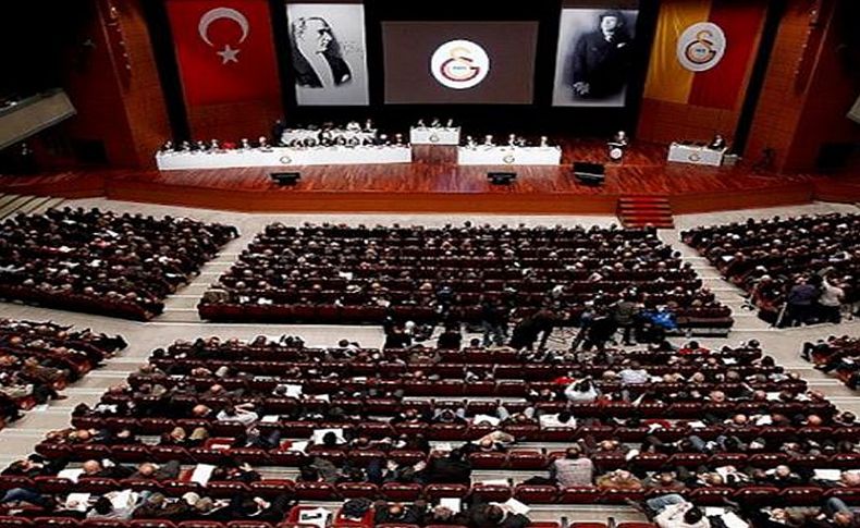 Galatasaray'da seçim günü: Üyeler sandık başında